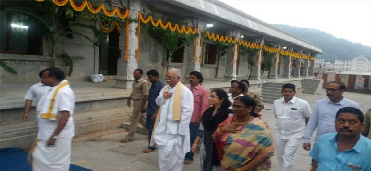 Union Minister opens new temple kitchen