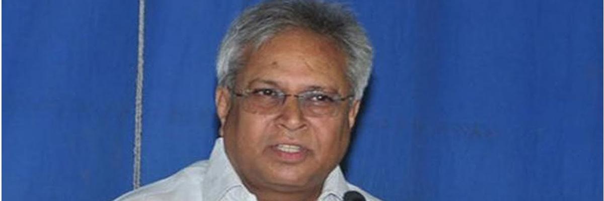 Andhra Pradesh Has 52 Lakh Bogus votes: Undavalli