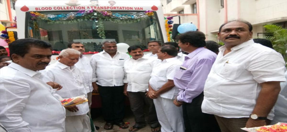 Minister launches blood collection vehicle