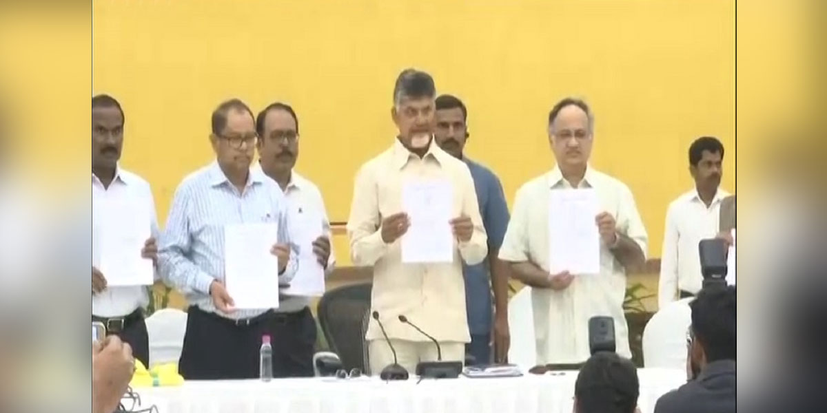 Chandrababu Naidu releases eighth white paper