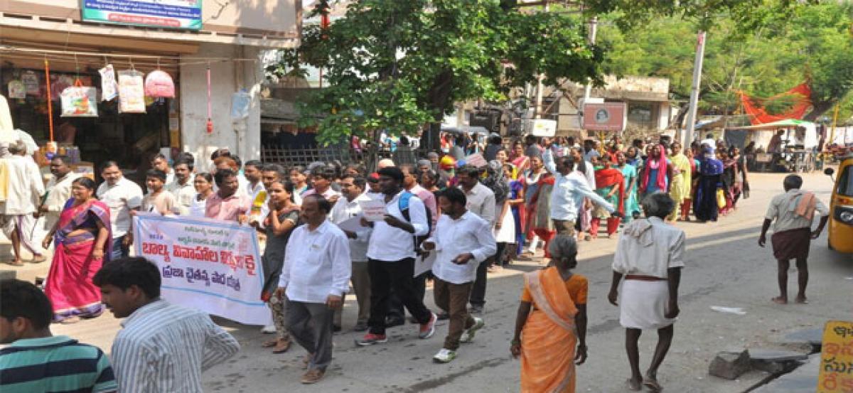 Walkathon against child marriage