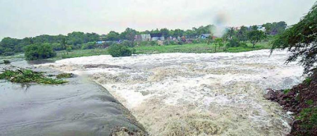 Karnataka urged to release 15 tmc ft Krishna water