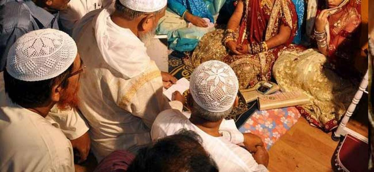 Religious leaders, authorities moot simple marriages for Muslims