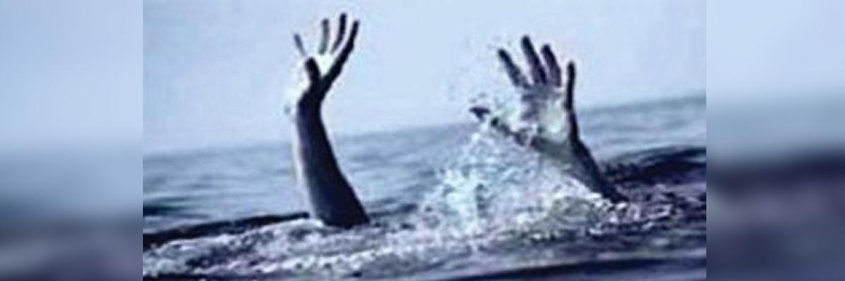 Woman jumps into well with two daughters in Vikarabad, die