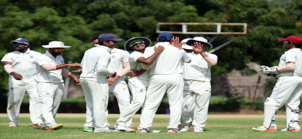 HCA President XI,Andhra Colts impress