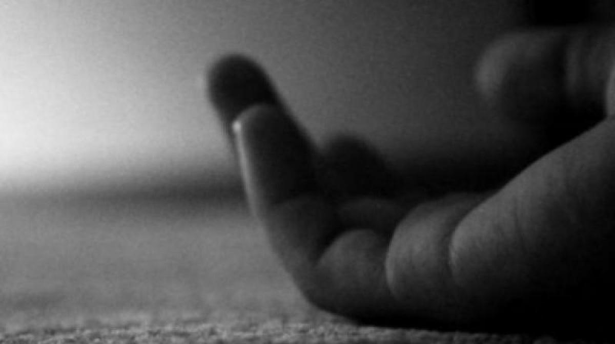 Delhi woman shot dead in front of husband, 1-yr-old son