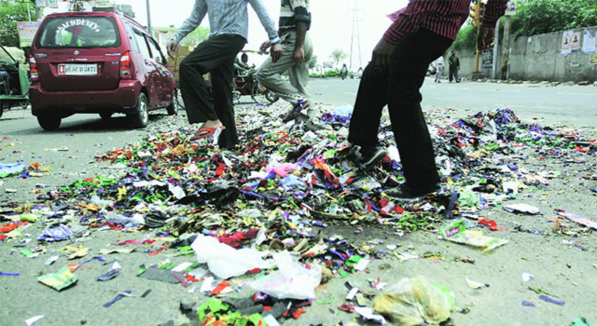 10 lakh compensation for sanitation worker’s kin