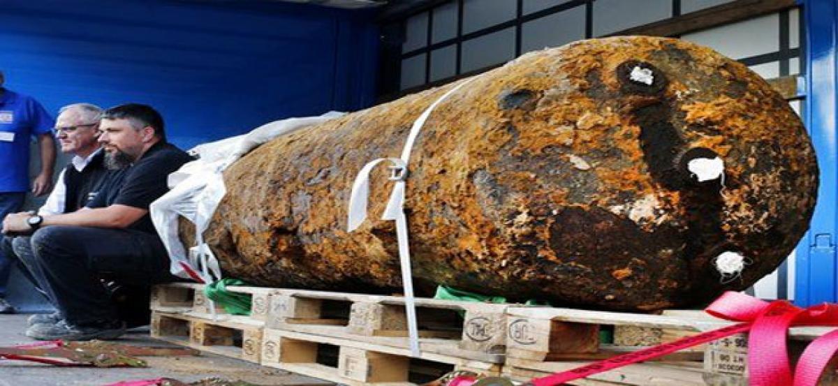 1.4-ton World War II bomb defused in Germany, 65,000 people evacuated in biggest post-war exercise