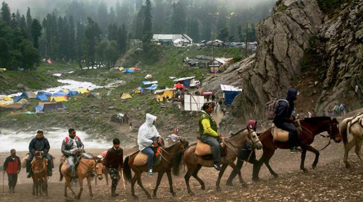 1,782 pilgrims leave Jammu for Amarnath Yatra