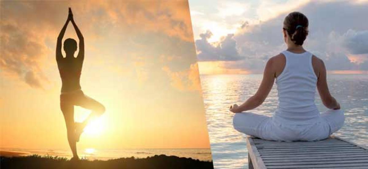 Now achieve the inner peace with 15 minute calming yoga