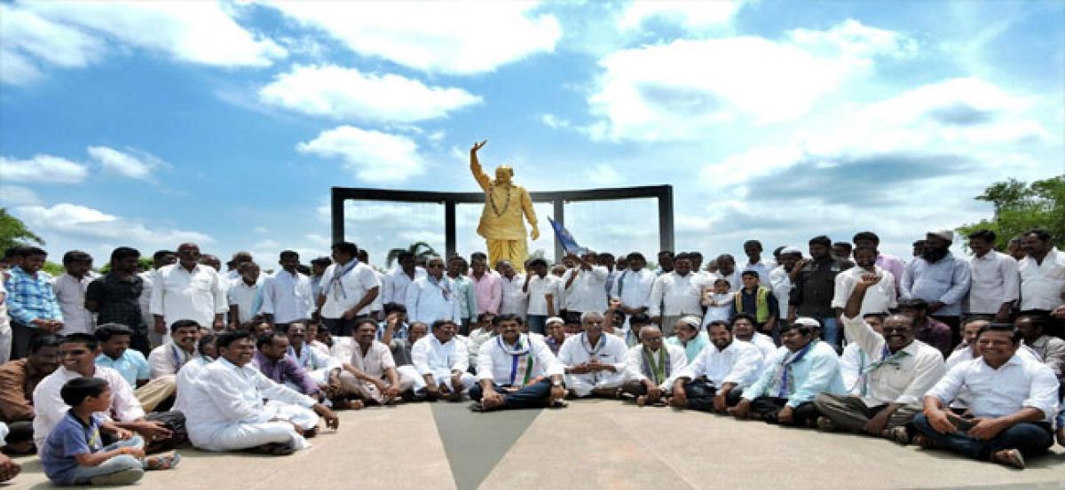 Tributes paid to YSR in Kadapa district