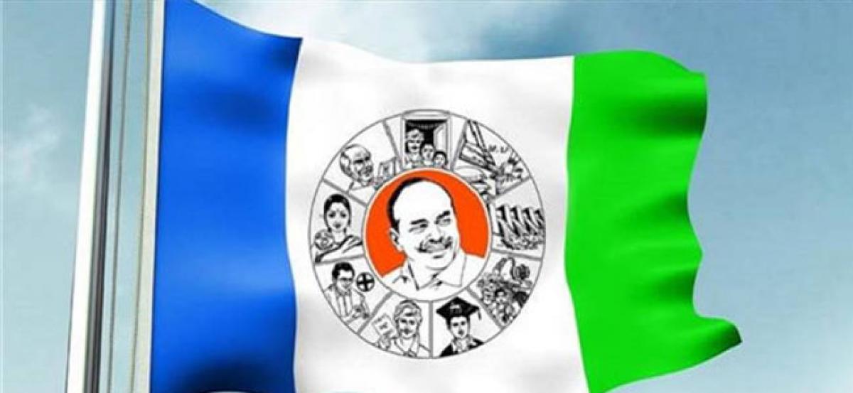 Senior YSRCP leaders from Pulivendula join TDP