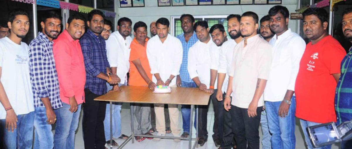 Zilla Grandhalaya Samstha celebrates KTR’s birthday